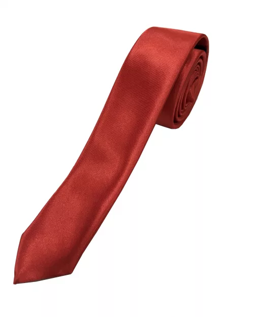 Cravate fine rouge